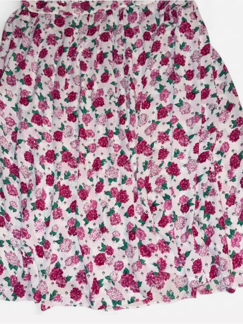 Koret White Skirt with Pink Floral and Green Leaf Print